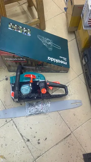 Powerful Gasoline Powersaw Meakida
