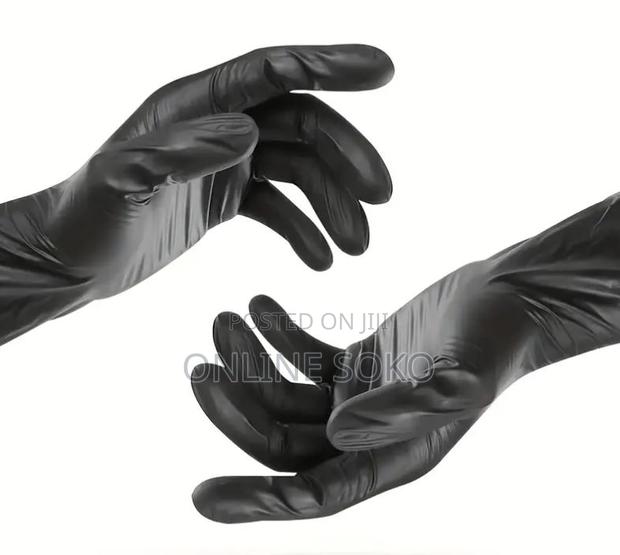 Multipurpose Powder Free Disposable Vinyl Gloves - 100 Pcs - thumbnail 4