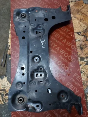 Cross Member Nissan Tiida