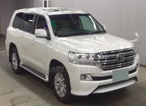 Toyota Land Cruiser 4.6 V8 AX G Selection 2018 White