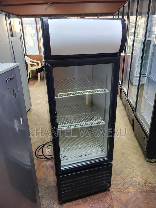 Black 3trays Refrigerator/ Display - thumbnail 3