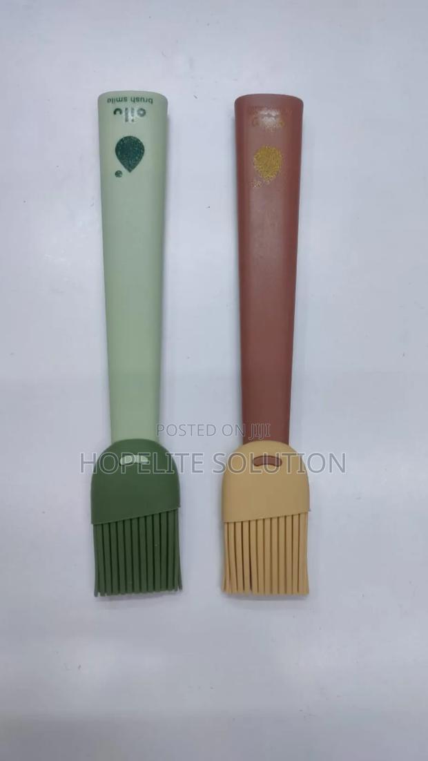 Heat Resistant Pantry Brush