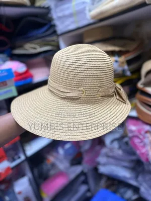 Beige Women's Beach/Hot Summer Hats With a Bow