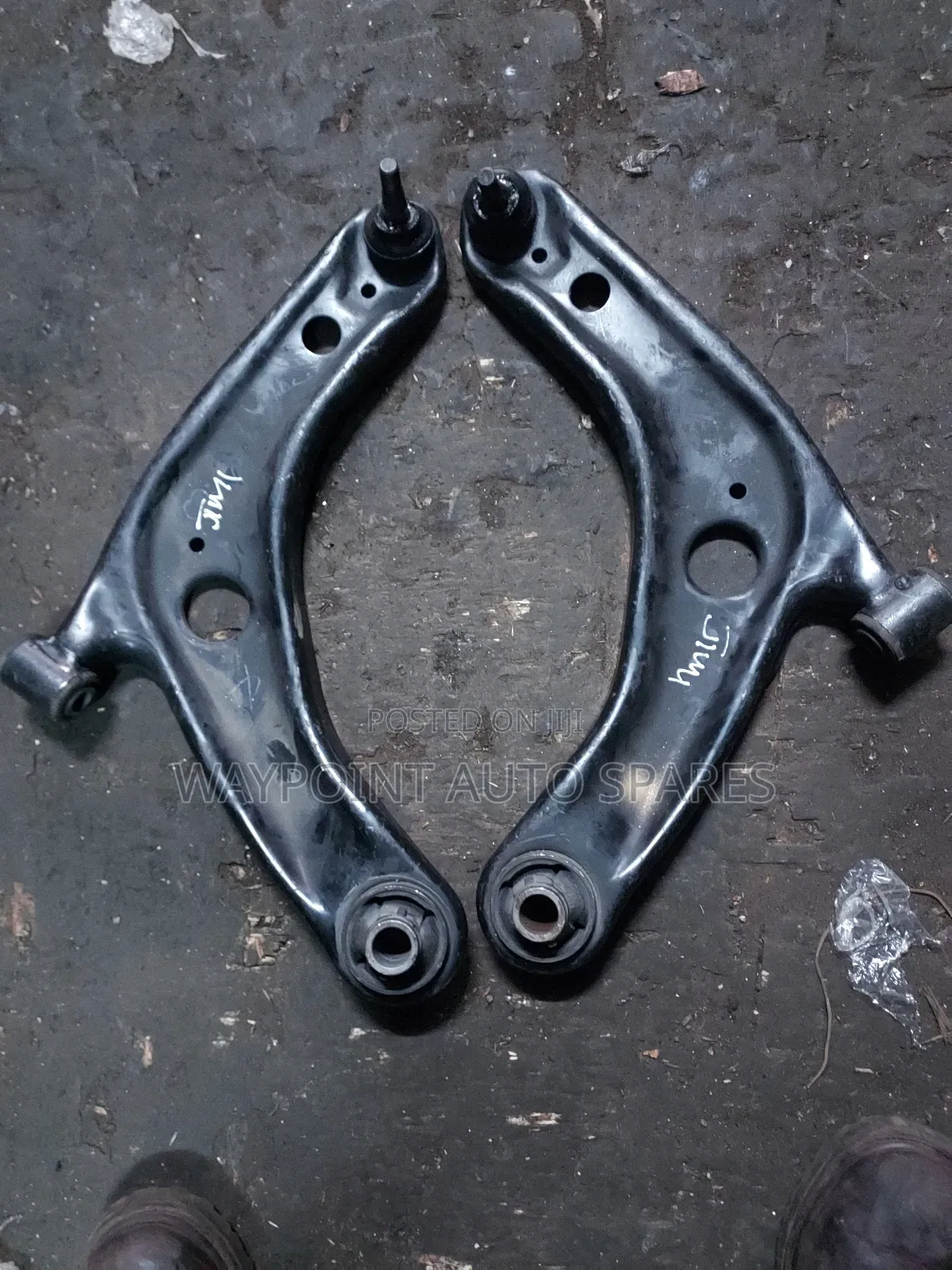 Front Control Arm Toyota Vitz/Ractis/Belta/Probox New/Fielder New