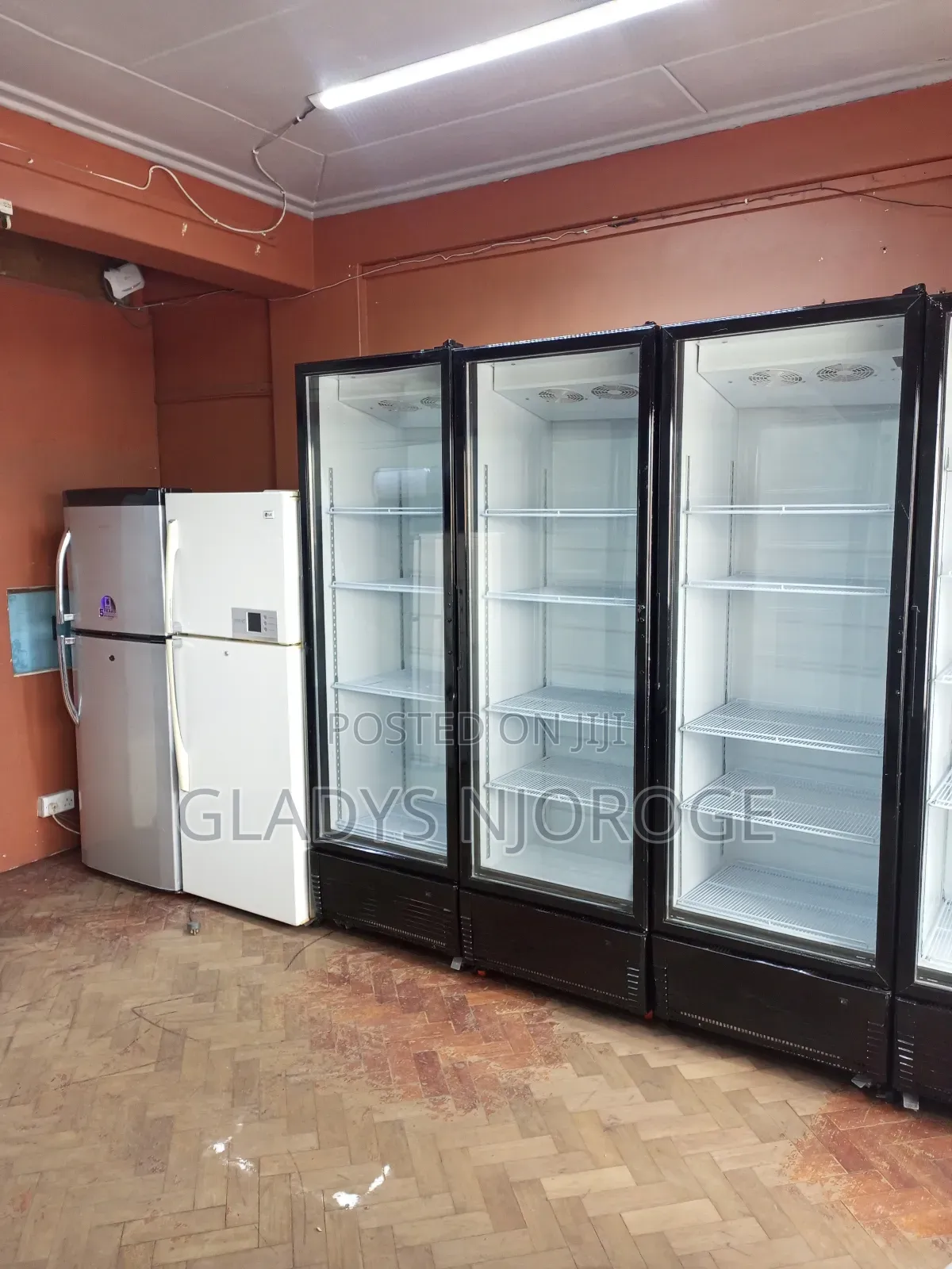 Affordable Chiller Fridge ( Well Maintained)