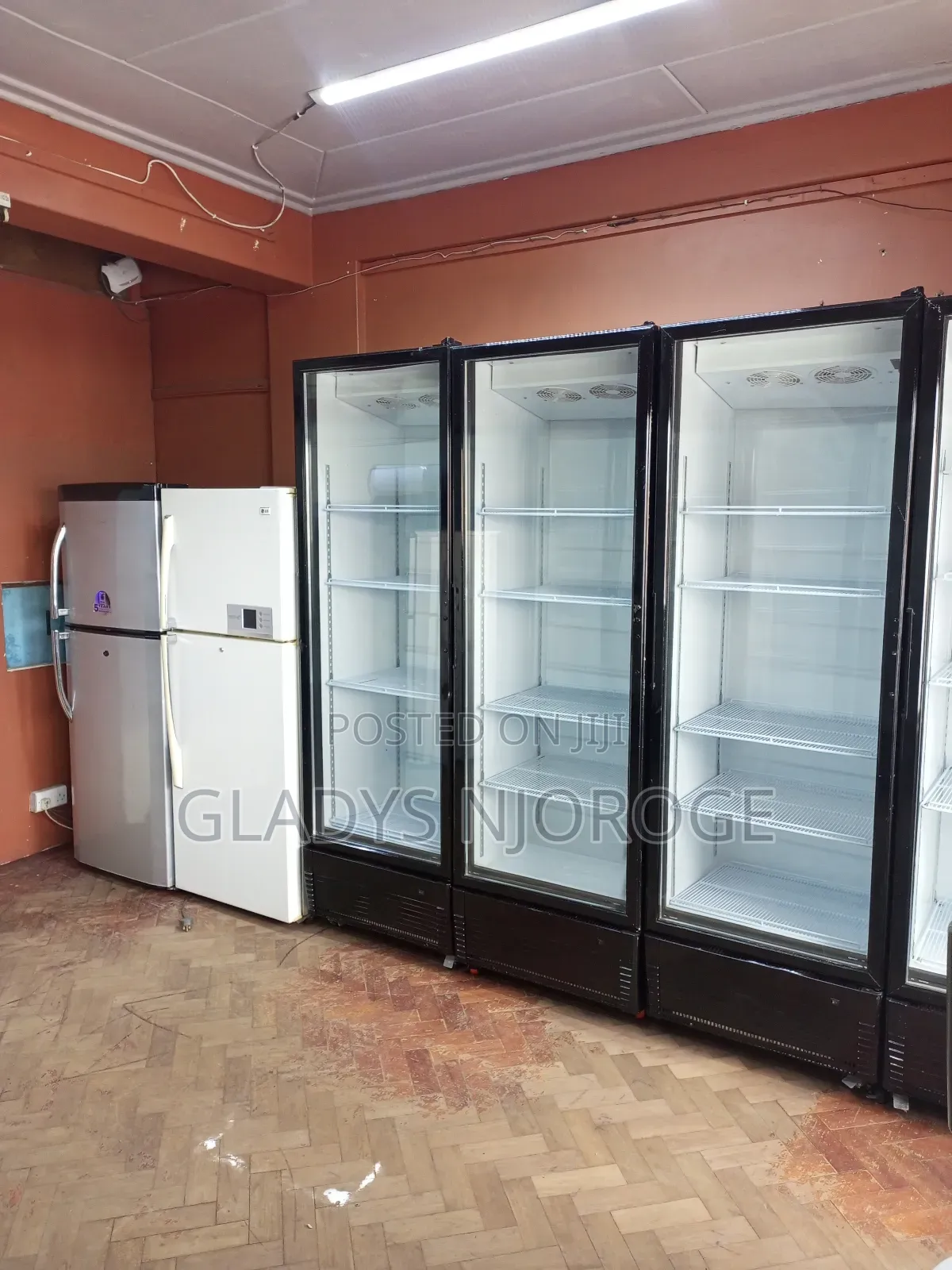 Affordable Chiller Fridge ( Well Maintained)