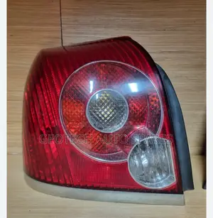Toyota Avensis Taillights Available