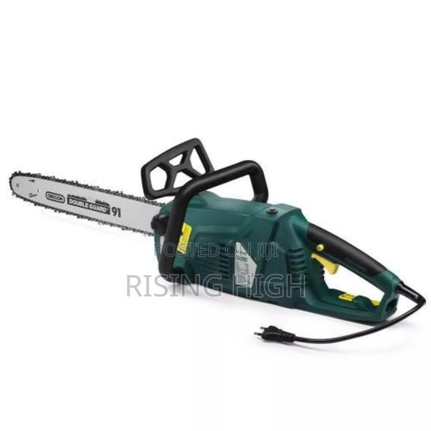Durable Electric Chainsaw for Everyday Use