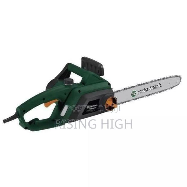 Professional Grade Electric Chainsaw - main view