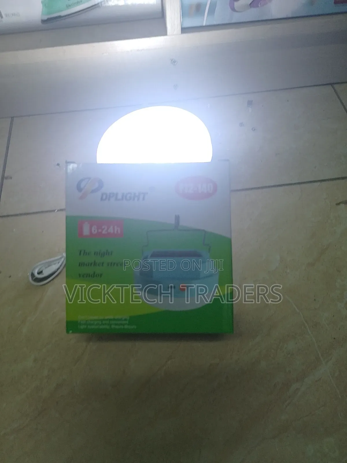 Solar Rechargeable Dplight, Usb Indoor/Outdoor Lighting