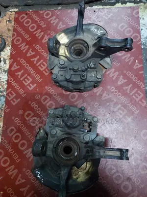 Front Hub Daihatsu Mira