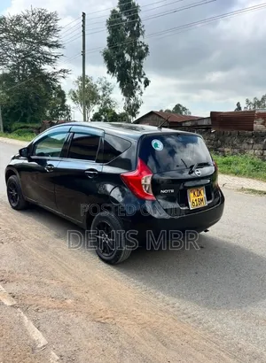 Nissan Note 2015 Black