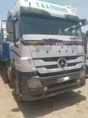 Trailer. At Hand for Transport