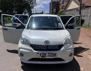 Toyota Passo 2017 White
