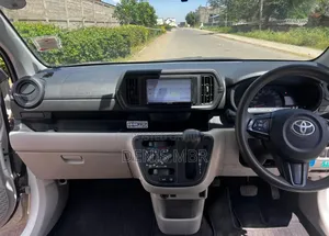 Toyota Passo 2017 White