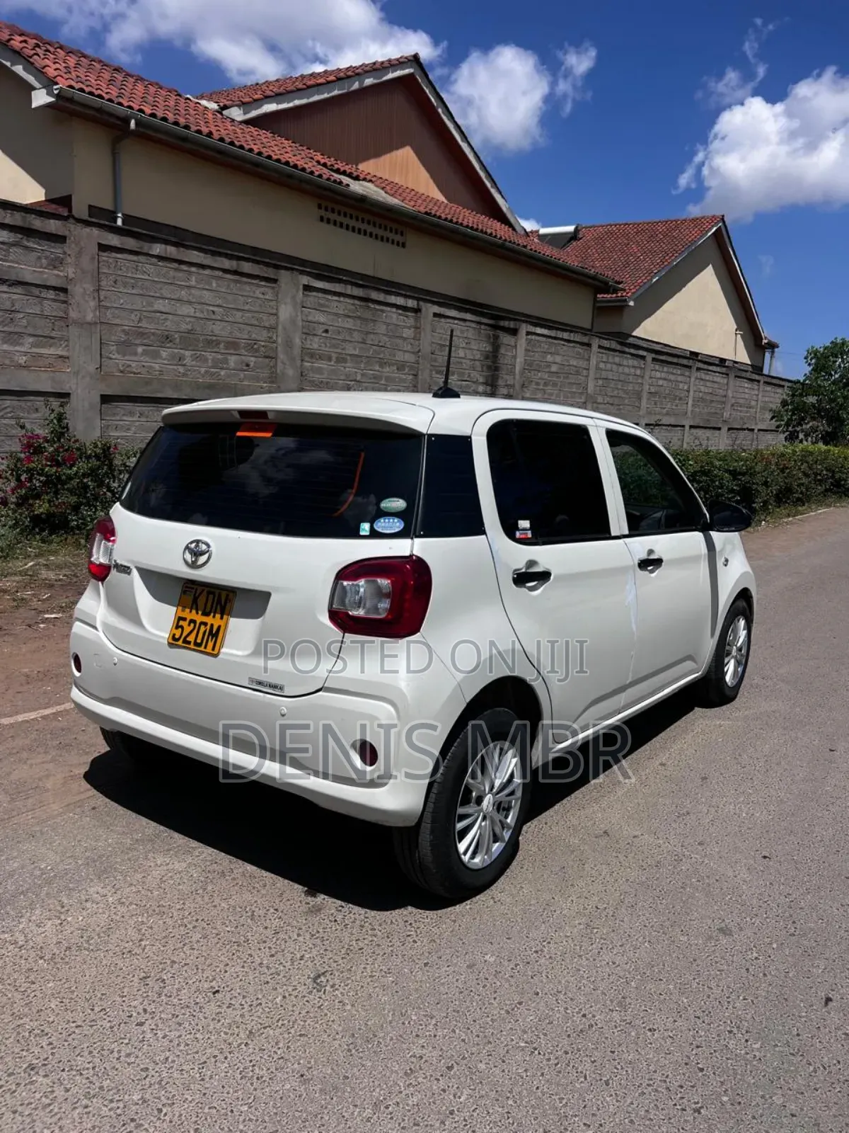 Toyota Passo 2017 White