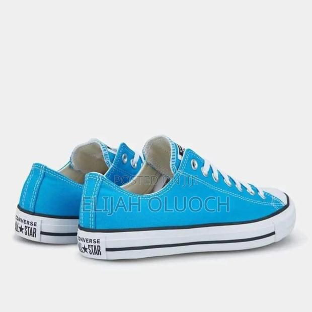 Blue Converse Shoes - thumbnail 3