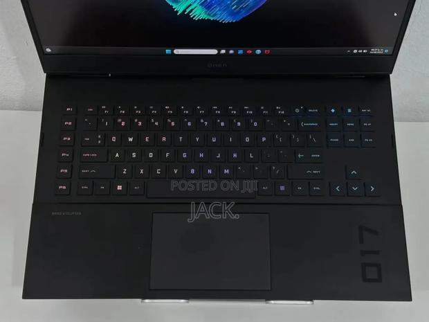 Laptop HP Omen 17t 32GB Intel Core I9 SSD 1T - thumbnail 2