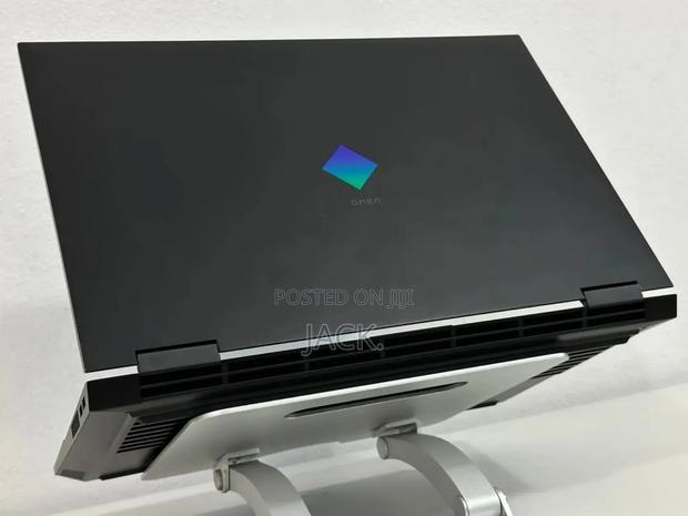 Laptop HP Omen 17t 32GB Intel Core I9 SSD 1T - thumbnail 6