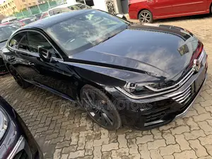 Volkswagen Arteon 2.0T SE R-Line w/19 FWD 2019 Black