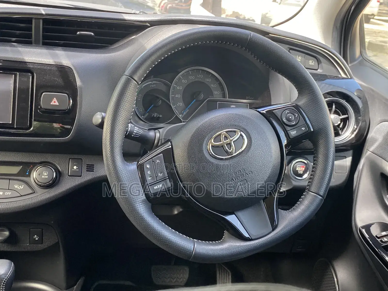 Toyota Vitz 2018 Gray