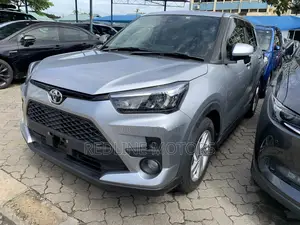 Toyota Raize 1.0 AWD 2019 Silver