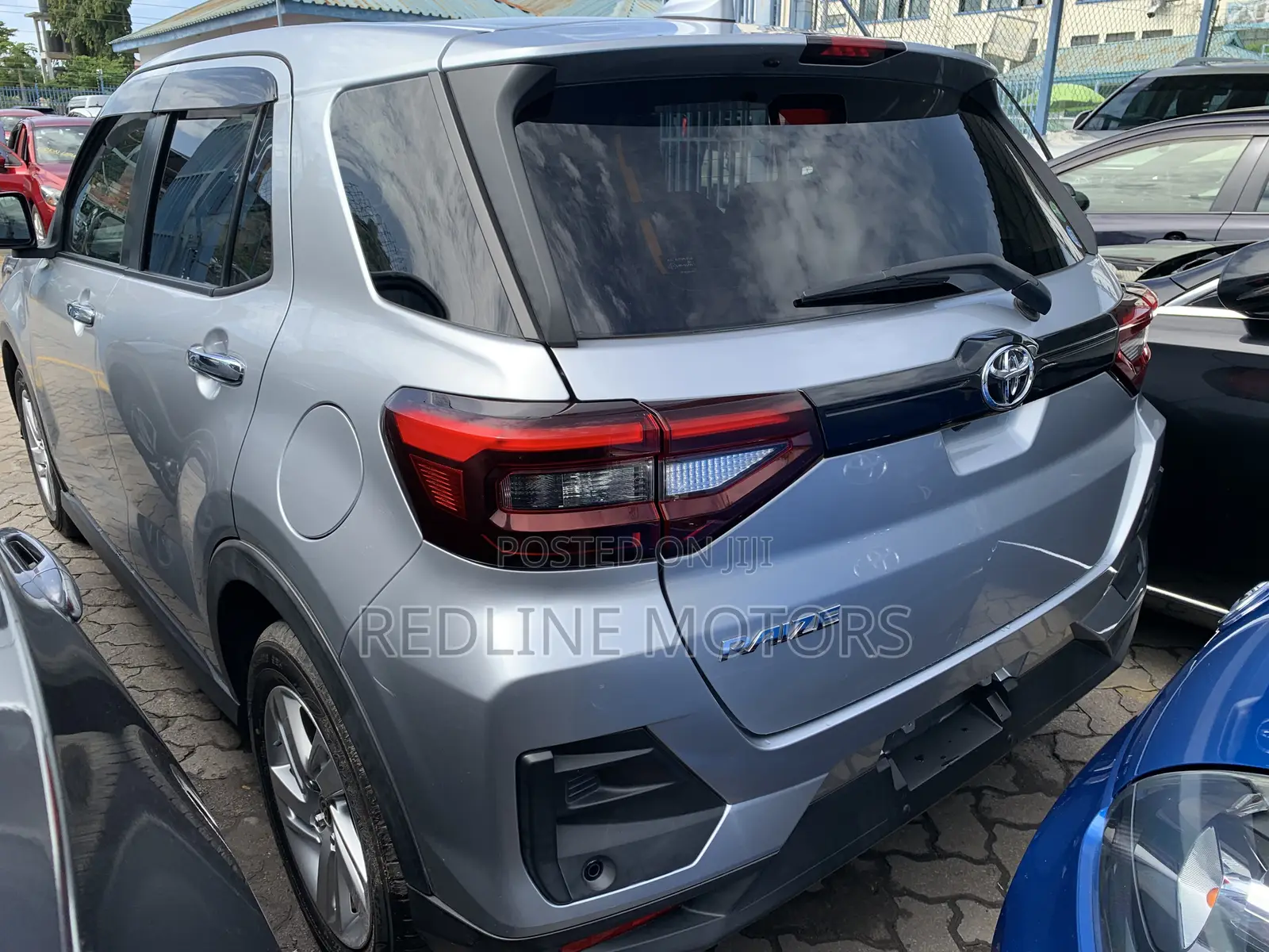 Toyota Raize 1.0 AWD 2019 Silver