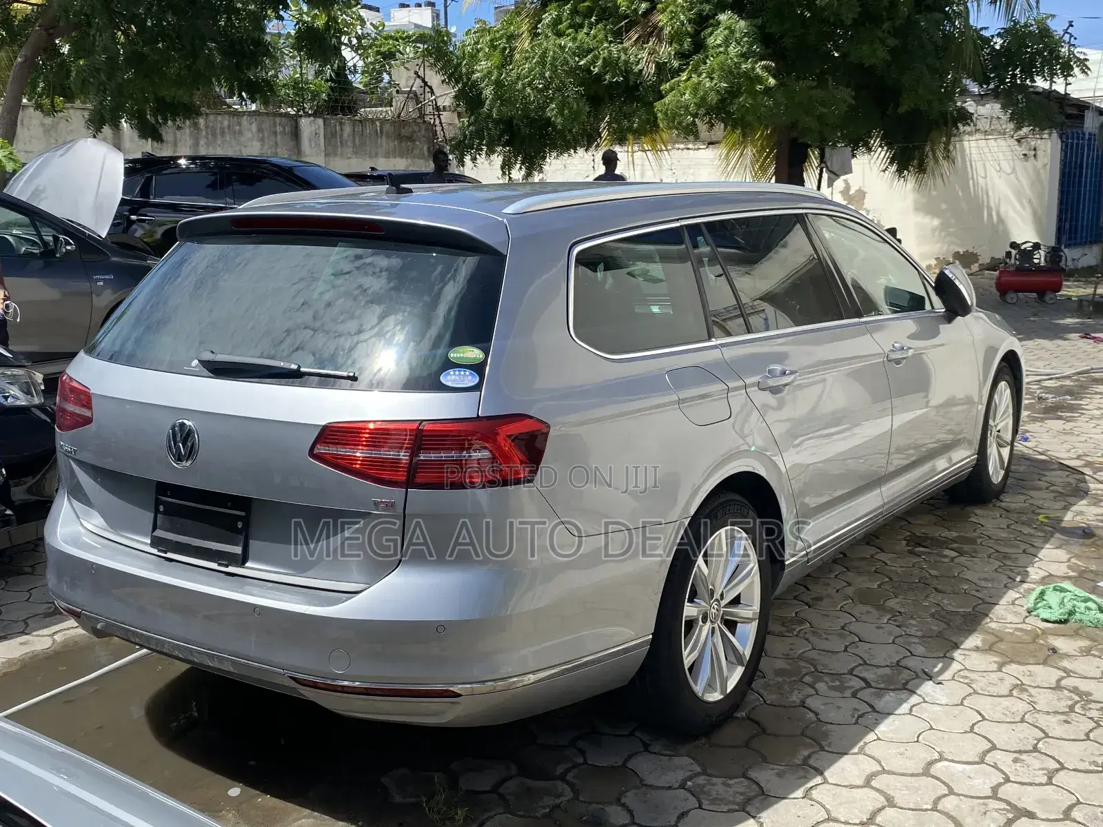 Volkswagen Passat 2018 Silver