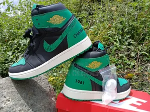 Jordan 1 X Eastside "Golf "1961" Size:38__ 45