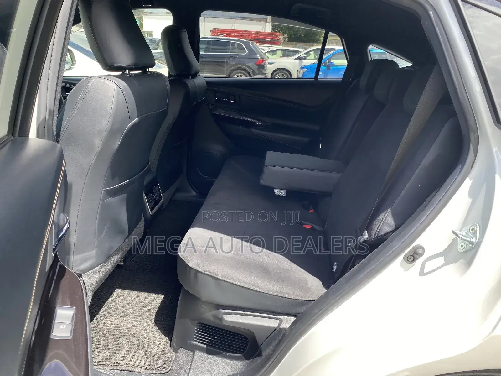Toyota Harrier 2018 White