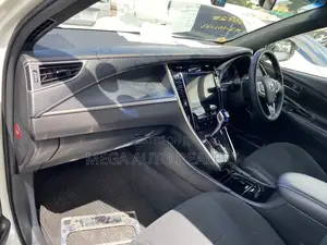 Toyota Harrier 2018 White