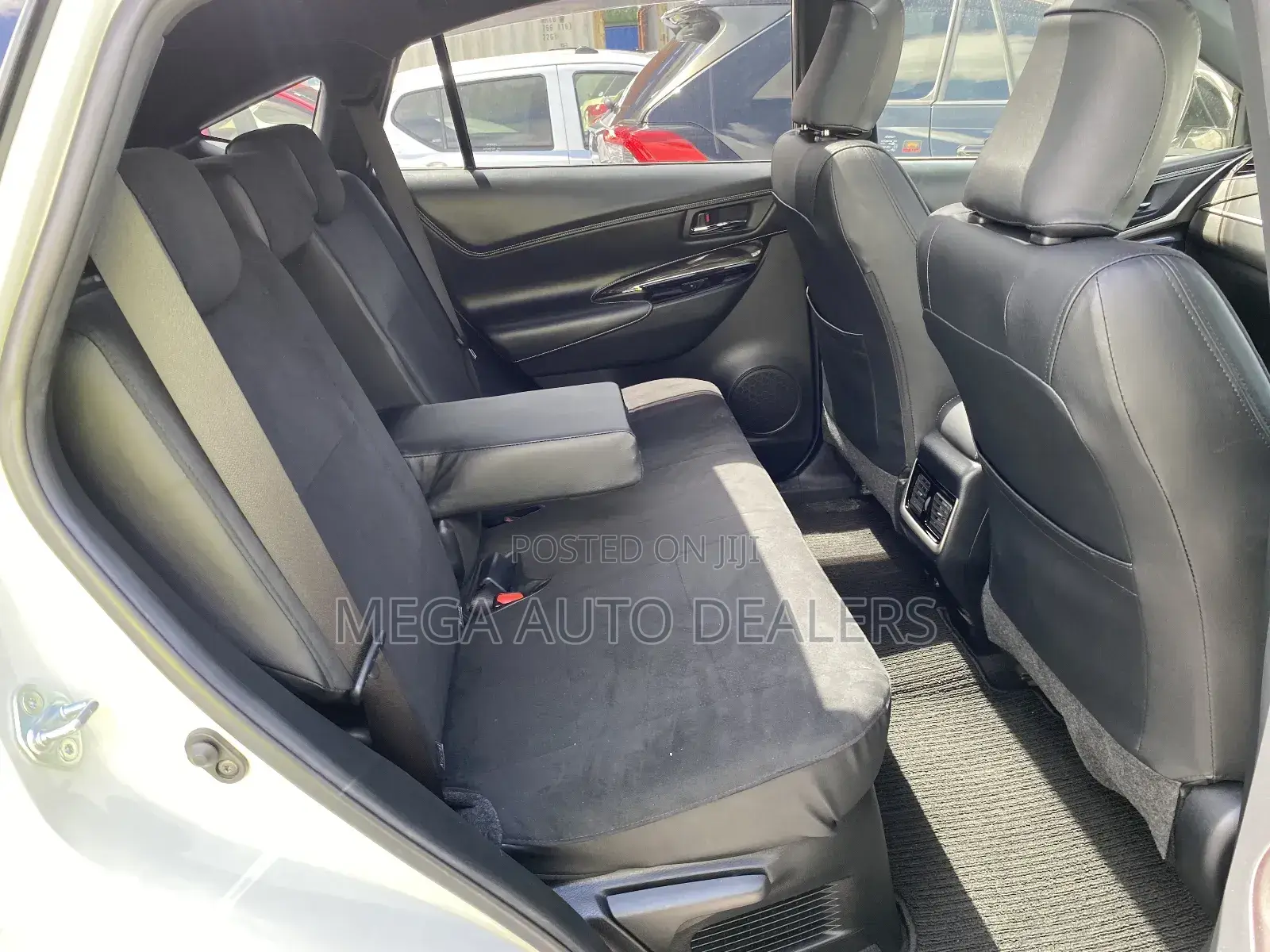 Toyota Harrier 2018 White