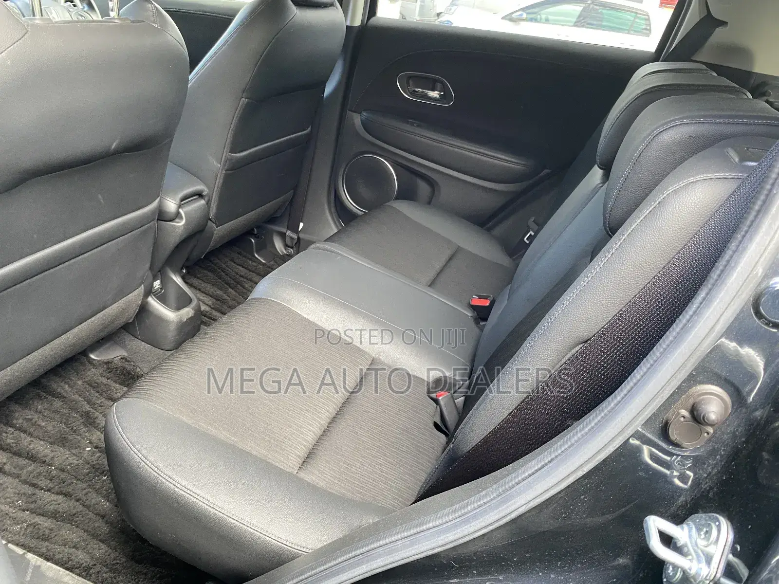 Honda Vezel 2018 Black