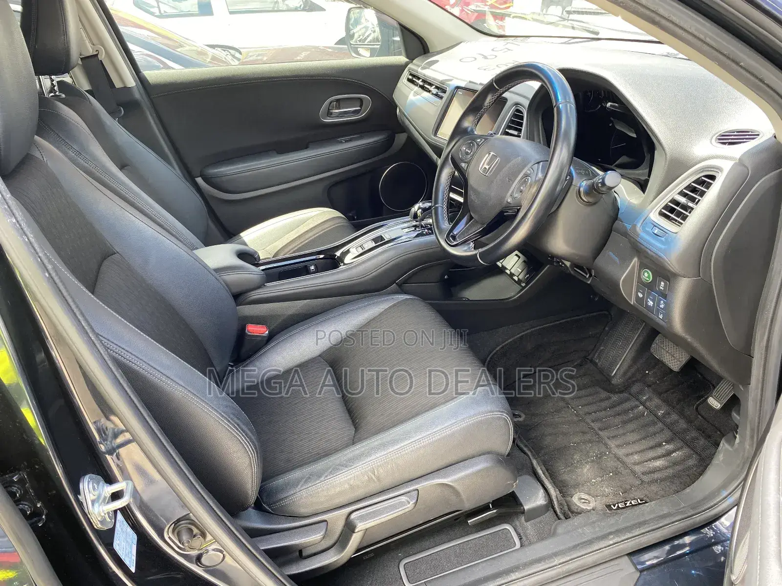 Honda Vezel 2018 Black