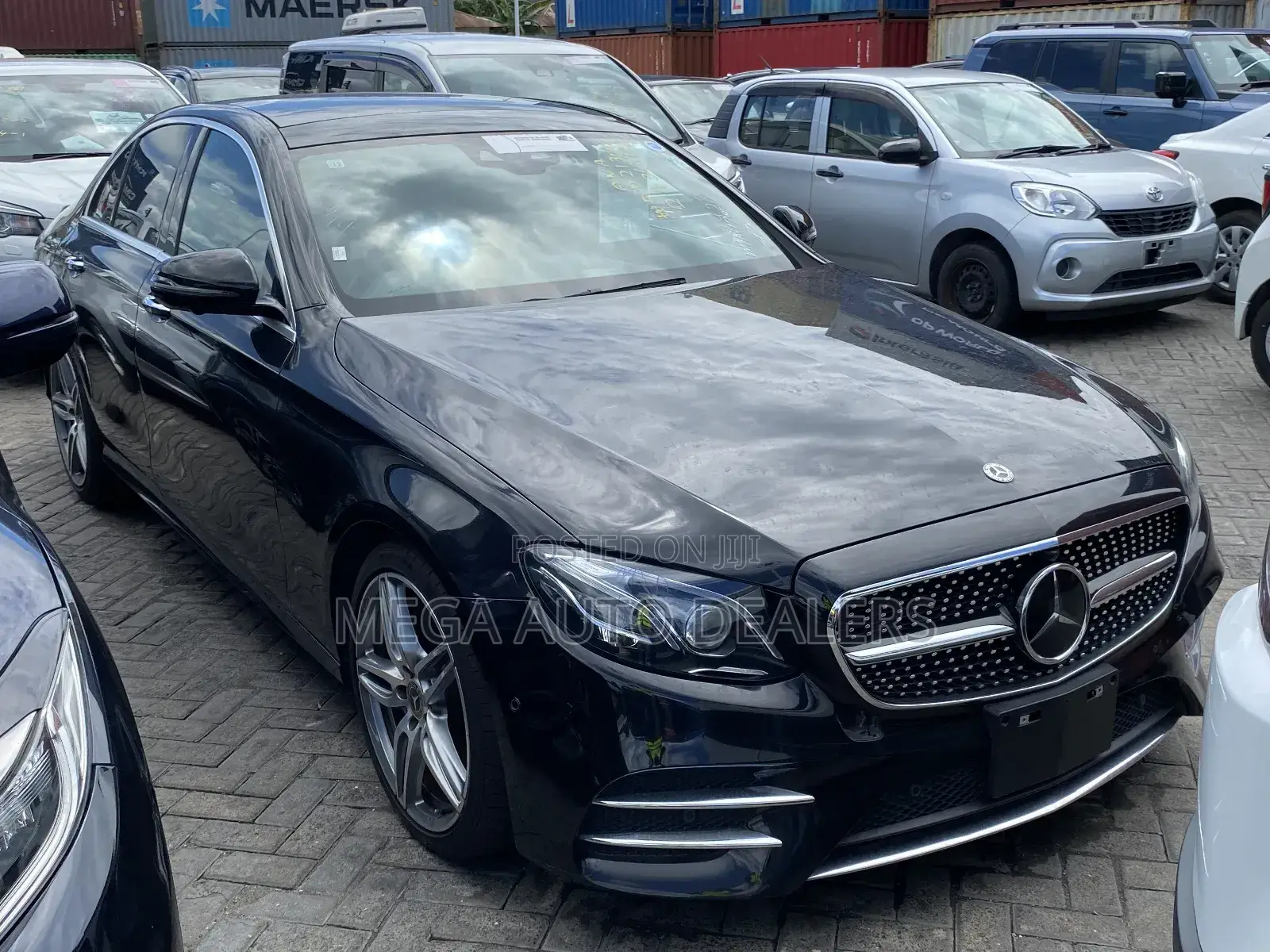 Mercedes-Benz E300 2018 Black