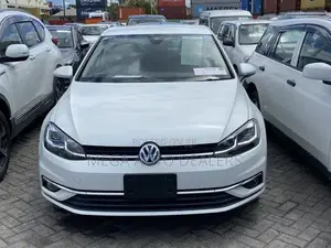 Volkswagen Golf 2018 White