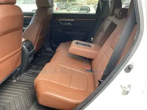 Honda CR-V 2019 White