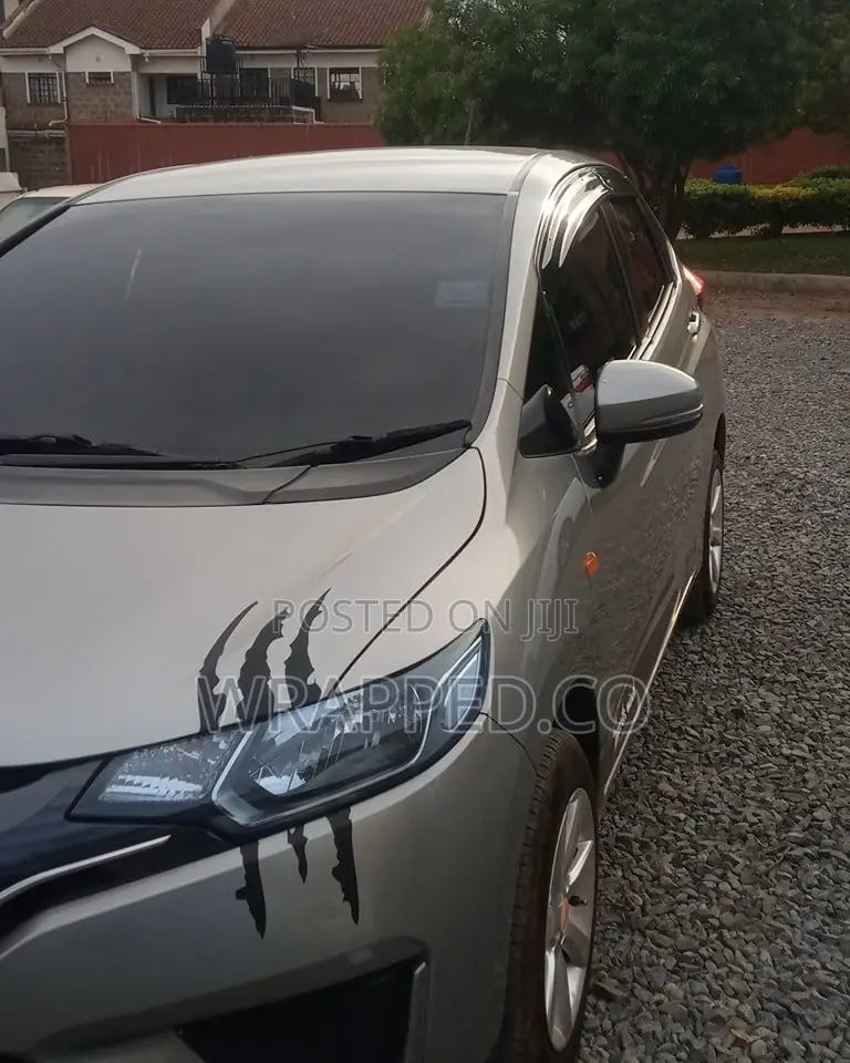 Full Car Tinting + Headlight Restoration–Service in Nairobi