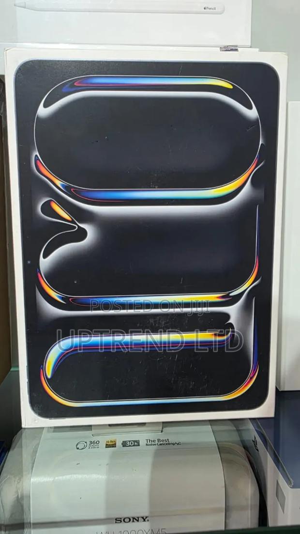 New Apple iPad Pro 256 GB Silver - main view