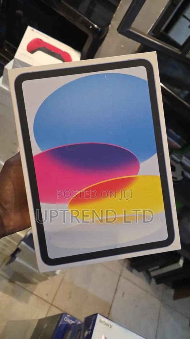 New Apple iPad 10.2 (2021) 64 GB Silver