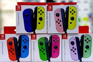 Nintendo Switch Joycons - thumbnail 2