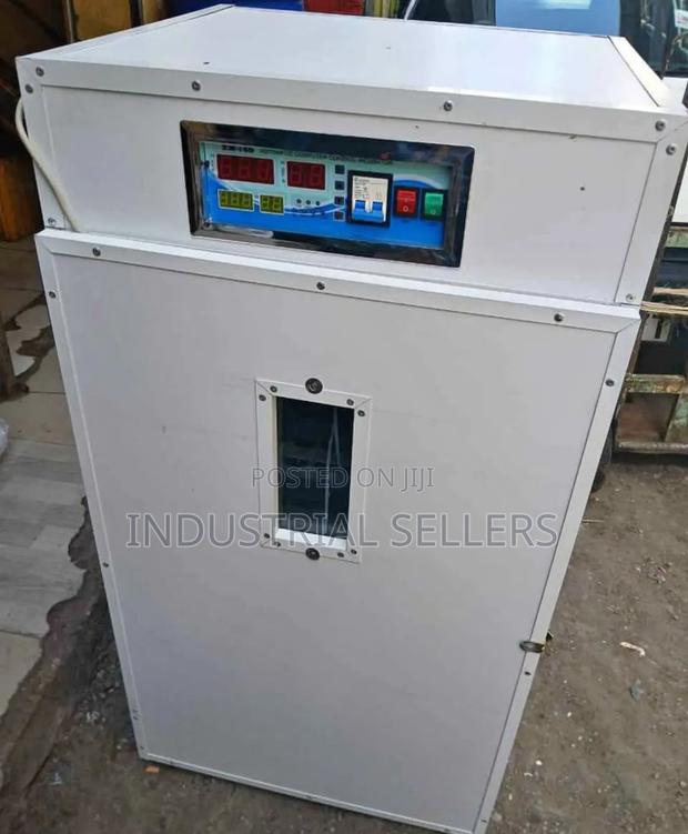 Egg Incubator, 528 Egg Incubator Automatic