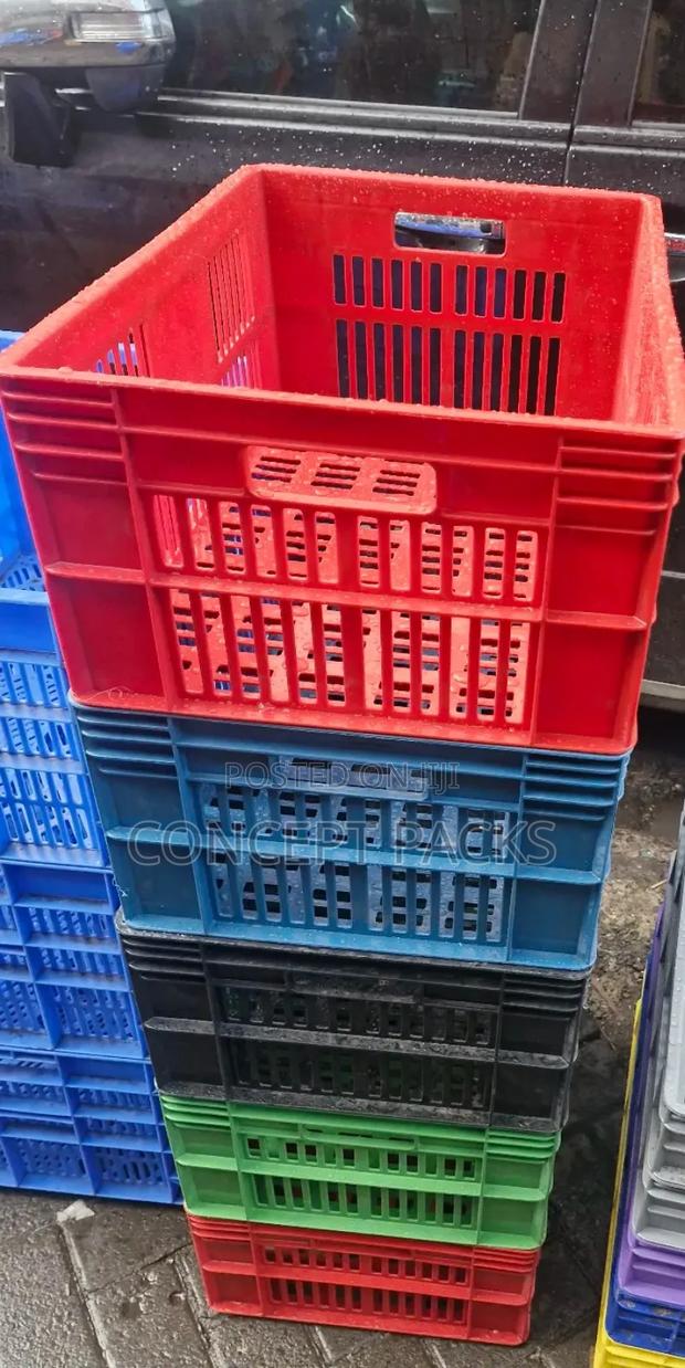 Normal Crates. Size; 585 × 400 × 240 Mm