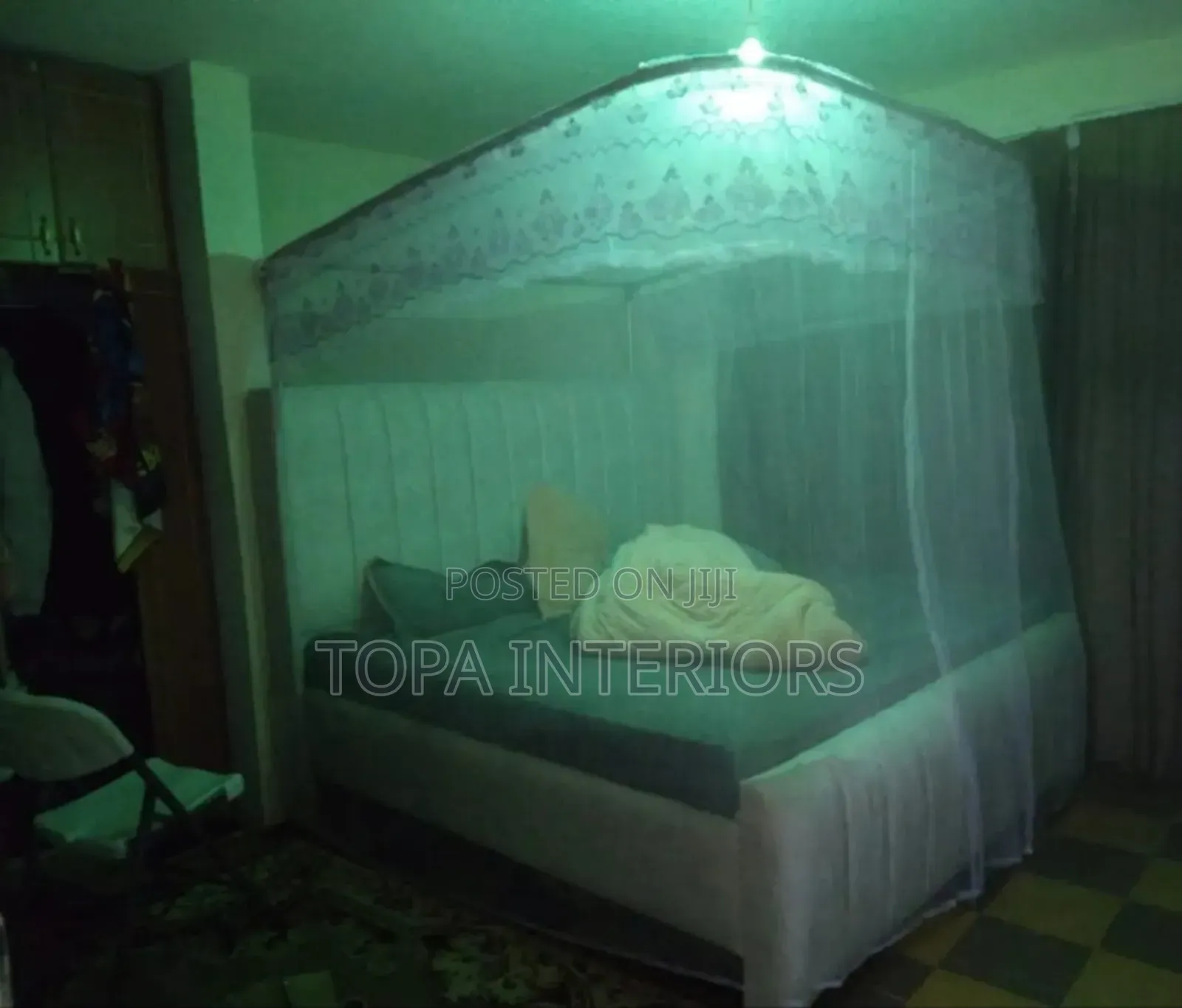 Easy to Assemble Two Stand Rail Mosquito Nets With Fine Mesh