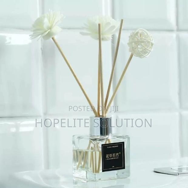 Aromatherapy Reed Diffuser - thumbnail 4
