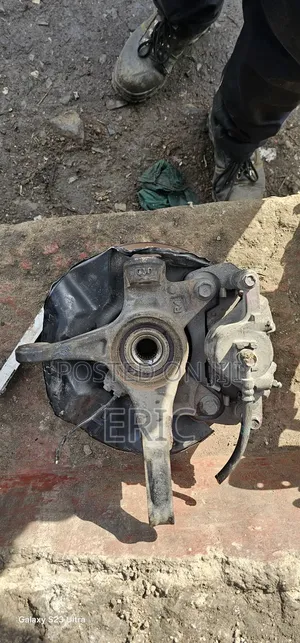 Honda Partner Front Hub