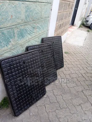 Heavy Duty 450 By 600 Manhole Cover