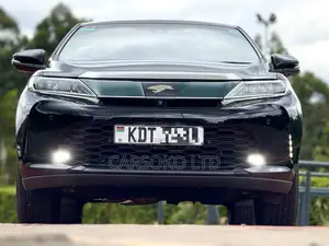 Toyota Harrier 2.0 4WD 2018 Black