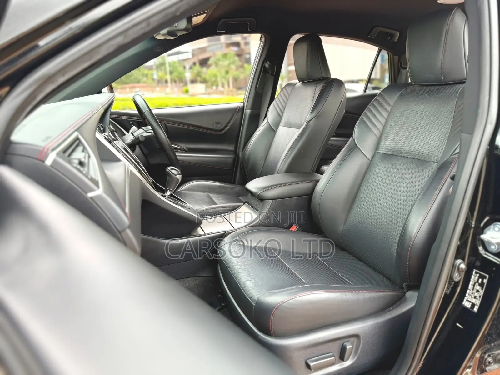 Toyota Harrier 2.0 4WD 2018 Black