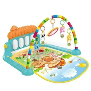 Piano Playmat 
Has Play Toys 
Has Music 
Used From 0m+